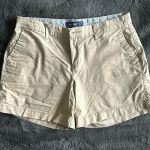 Old Navy khaki shorts